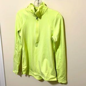 Under Armour Women’s Fitted Coupe Cold Gear Performance Shirt / Size S / Lime